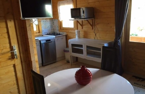 Saint-Affrique-les-Montagnes Ski Chalet | CHALET 'COZY' SUD TARN 2 People