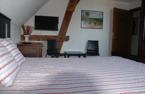 Landschlacht Hotel | Hotel Restaurant Pizzeria Rotes Haus