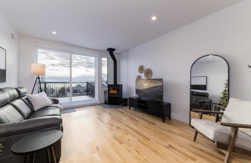 Petite-Riviere-Saint-Francois Ski Chalet | Chalets Grande-Pointe au Massif de Charlevoix -Vélos - Rando -ski-in ski-out