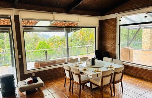Vila Paula House | Chacara pé na agua represa de Mairiporã