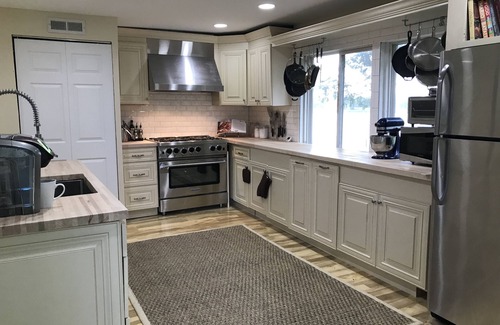 Antioch House | Chain O'Lakes Lakeside Getaway