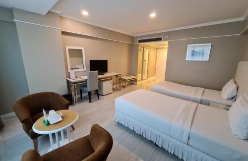 Sing Buri Hotel | Chaisaeng Palace Hotel