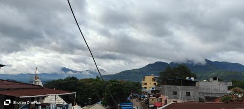 Bhandardara House | Chaitanya Niwas&Retro,Mtdc nidhi Bhandardara