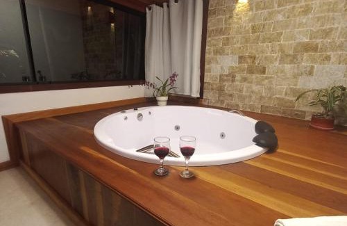 Sao Pedro da Serra Cabin | Chalé Canarinho