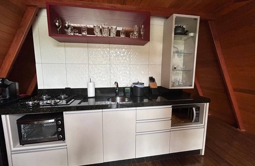 Alfredo Wagner Ski Chalet | Chale 4 Estações is the ideal place for couples who need moments of privacy.