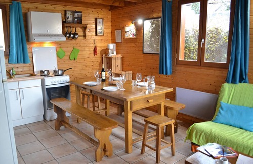 Saint-Floret Ski Chalet | Chalet '3 Étoiles Au Calme' with Mountain View, Private Terrace and Private Garden