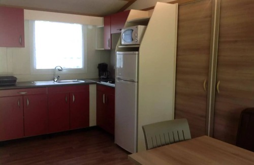 Saint-Paul-de-Vezelin Ski Chalet | Chalet 32 m2/3 Schlafzimmer - überdachte Terrace 12 m2 TV 6 Personen
