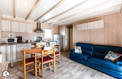 La Faute-sur-Mer Ski Chalet | Chalet 4 étoiles - Piscine - eeheai