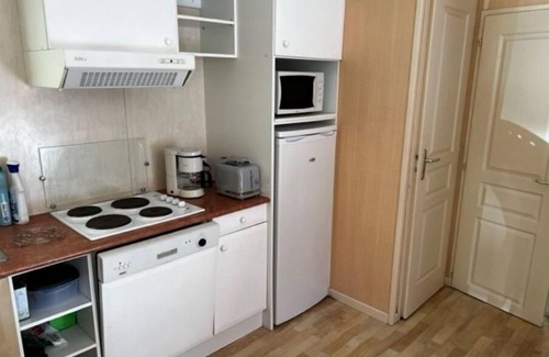 Lissac-sur-Couze Ski Chalet | Chalet 5 minutes from the lake, swimming pool, ideal for families!