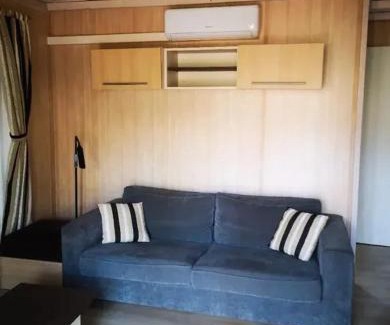 Estang Ski Chalet | Chalet accueillant avec vue sur le lac