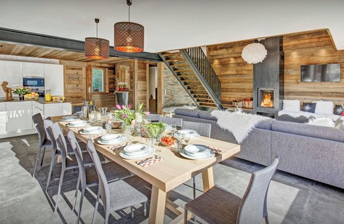 Le Grand-Bornand Ski Chalet | Chalet Alyssum - unique alpine stay for 13, hot tub & sauna - OVO Network