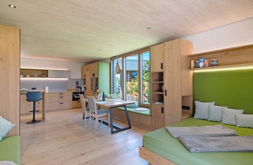 Horgenzell House | Chalet 'Bodensee Oberschwaben' with Private Terrace, Private Garden and Wi-Fi