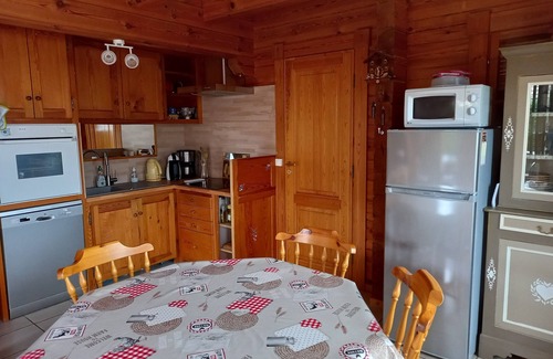 Embrun Ski Chalet | Chalet bois au calme meublé de tourisme 3 étoiles à EMBRUN lac de SERRE -PONÇON