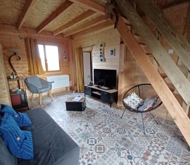 La Chapelle-aux-Chasses Ski Chalet | Chalet chaleureux avec parking garage motos, vélos