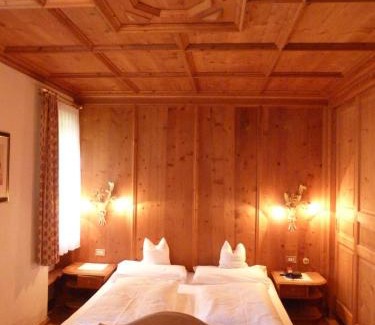 San Cassiano Bed & Breakfast | Chalet Ciasa Alexander