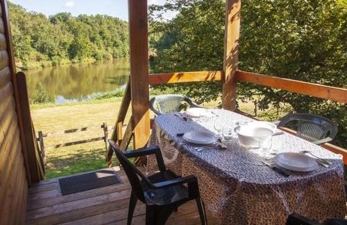 Naucelle Other | Chalet cosy - Vue sur l'étang avec terrasse - API-1-52-288