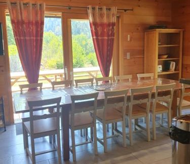 Saint-Maurice-sur-Moselle Ski Chalet | CHALET DES CHARBONNIERS AVEC ETANG