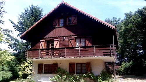 Saint-Remy-Sur-Durolle House | Chalet du lac