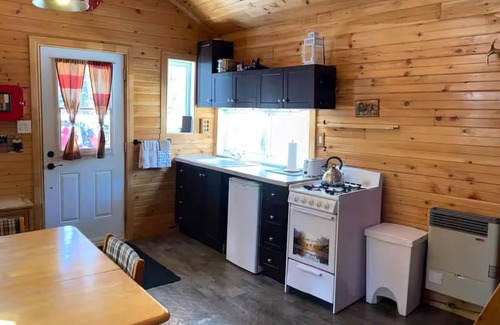 Notre-Dame-Des-Bois Cabin | Chalet Enzo & foyers - Domaine des Appalaches