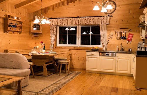 Groebming Apartment | Chalet Esche - Almdorf im Winkl