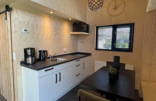 Oost-Graftdijk House | Chalet for 4 persons with terrace