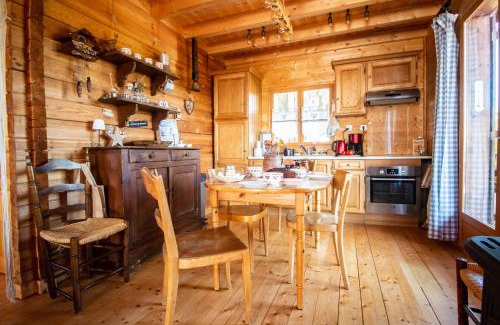 Saint-Laurent-en-Grandvaux House | Chalet du Bois Joli