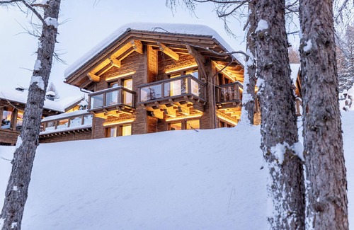 Teola Ski Chalet | "Chalet Imbosc'chè" with Mountain View, Garden and Wi-Fi