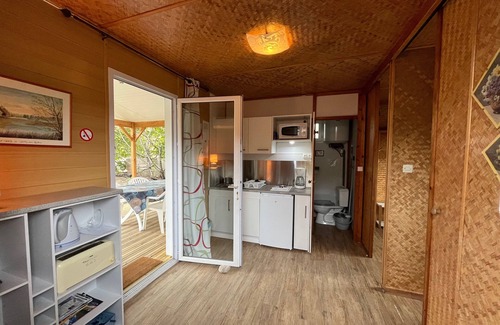 Montreal Ski Chalet | Chalet in a residential campsite in South Ardèche