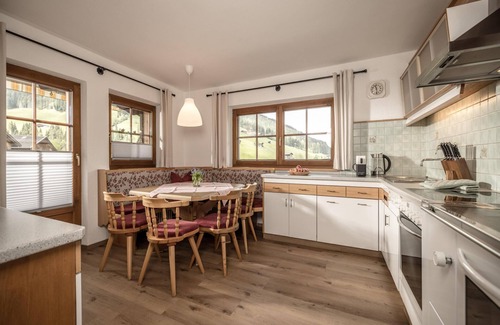 Inneralpbach House | Chalet in panoramic location, 450m to the ski lift