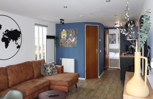 Tzummarum House | Chalet in Tzummarum near Frisian Countryside