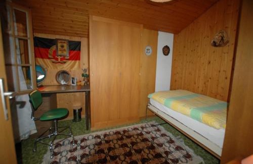 Wilderswil House | Chalet in Wilderswil with Jungfrau Views