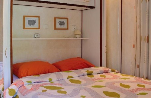 Oostvoorne Ski Chalet | Chalet Ketjil