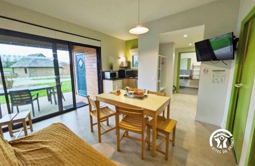 Villiers-Charlemagne House | Chalet l'Ablette