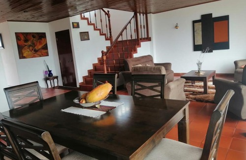 Aquitania House | Chalet Laguna Azul