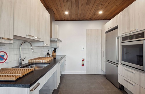Larouche Ski Chalet | Chalet Le Loukate
