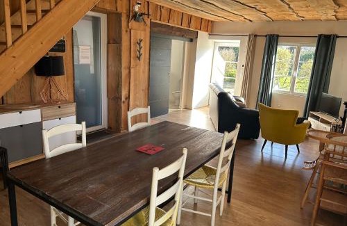Echire House | Chalet Nature & chiens de traîneaux