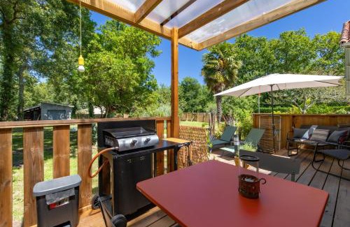 Grayan-Et-L'Hopital Apartment | Chalet Nature