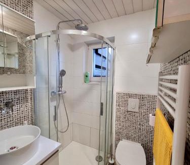 Gwatt Apartment | Chalet Nature Park "Apartment Spiez"-Self Check-in