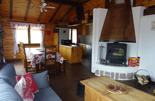 Basse-sur-le-Rupt Ski Chalet | Chalet near La Bresse-Gérardmer, WIFI