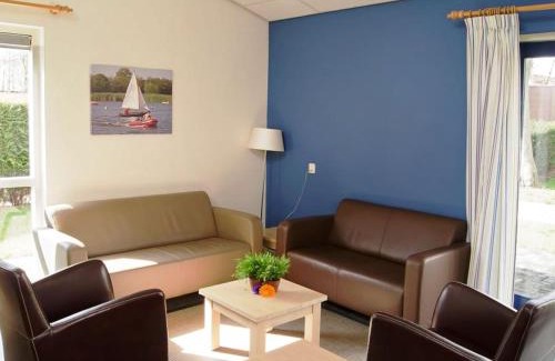 Suameer House | Chalet near Prinses Margriet Canal