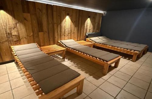Robertville Ski Chalet | Chalet Retreat with Sauna