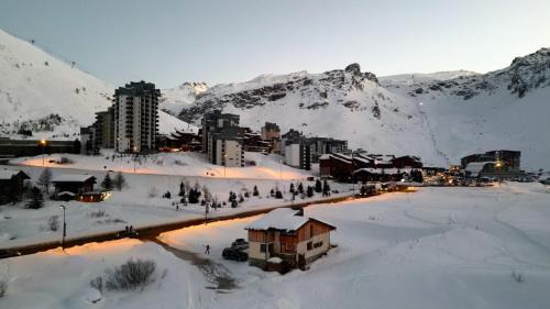 Val Claret Ski Chalet | Chalet Reymond Pre du lac