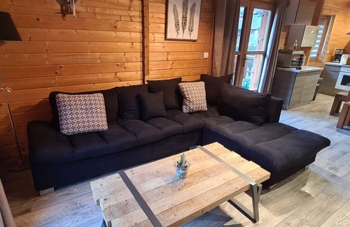 Orlu Ski Chalet | CHALET "RIVIERA" 4* jaccuzzi wifi ANDORRA ax les thermes Orlu ski