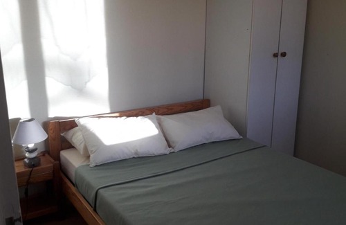 Meslay-du-Maine Ski Chalet | Chalet Saint-Denis-du-Maine, 3 pièces, 4 personnes - FR-1-600-105