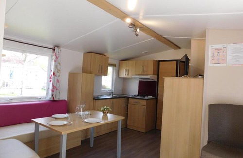 Meslay-du-Maine Ski Chalet | Chalet Saint-Denis-du-Maine, 4 pièces, 6 personnes - FR-1-600-176