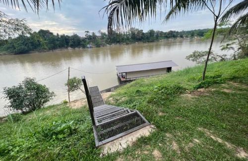 Temerloh Boat Rental | Chalet Terapung Laman Tok Ayah Temerloh