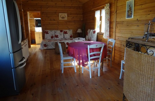 Doissat House | CHALET, The Sudrie in Black Perigord