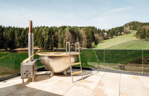 Eibiswald House | Chalet "Troadkostn" mit finnischer Panoramasauna & Edelstahl Hot Tub