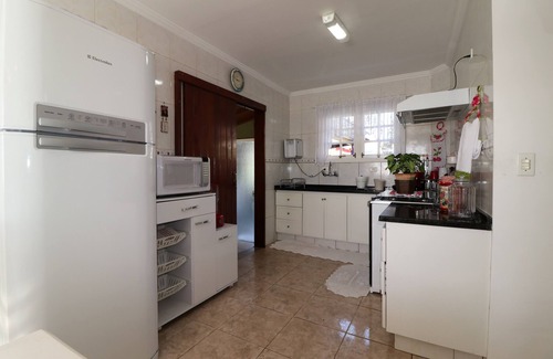 Abernessia House | Chalet with panoramic city views, accommodation up to 10 people, minimum 2 nights