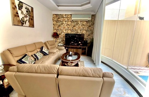 Riyadh Ski Chalet | Chalet with Pool & Garden on Luxury area Al Mohammadiyyah at Riyadh center